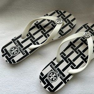Tory Burch flip flops size 7